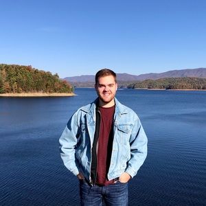 Meet your Posher, Seth